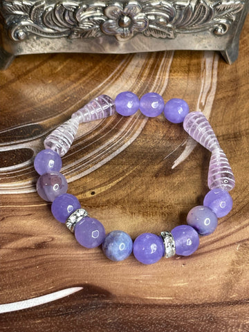 Indulge in the beauty of this purple stunner ladies bracelet