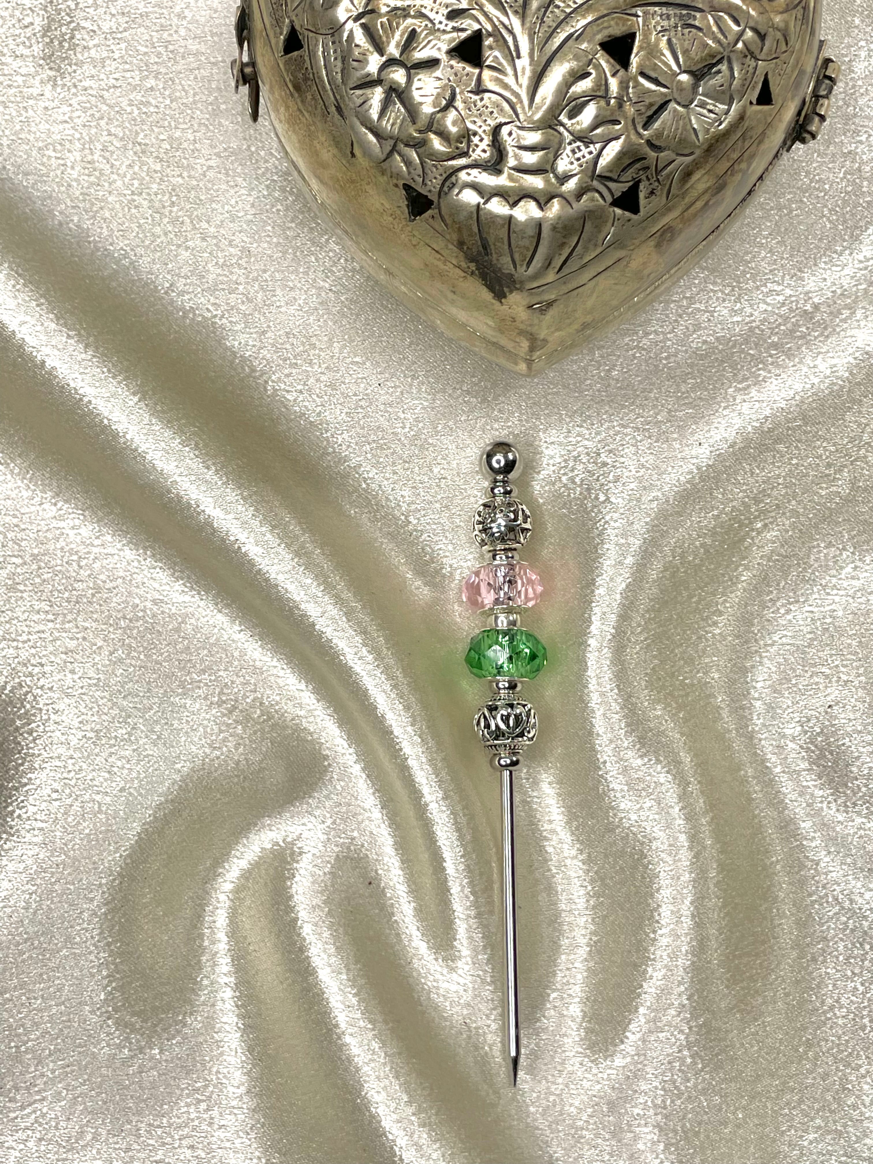 Metal Pink and Green Cigar Poker